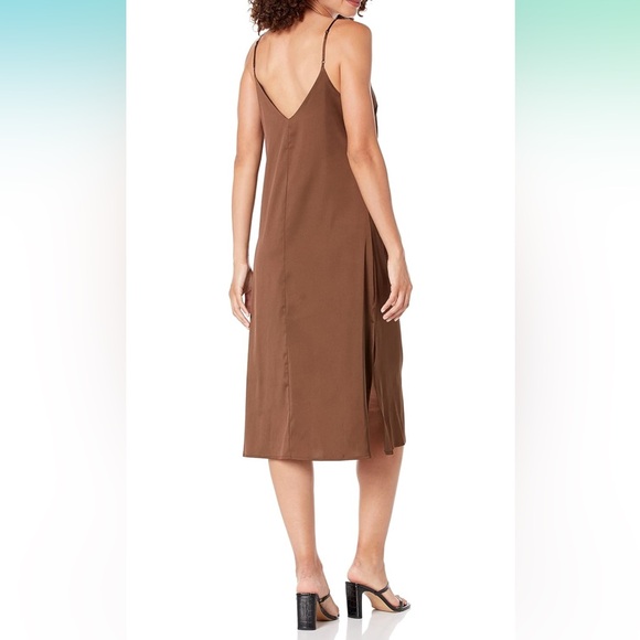 The Drop Women's Ana Silky V-Neck Midi Slip Dress - Picture 2 of 3
